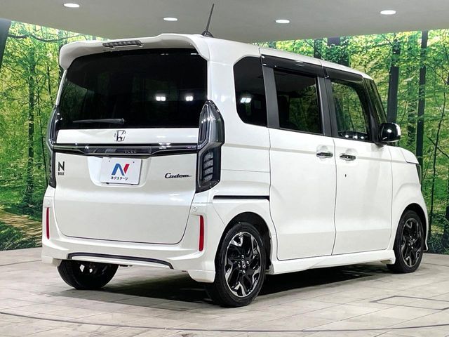 HONDA N BOX CUSTOM 2017 Image 31