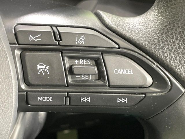 TOYOTA YARIS HYBRID 2022 Image 31