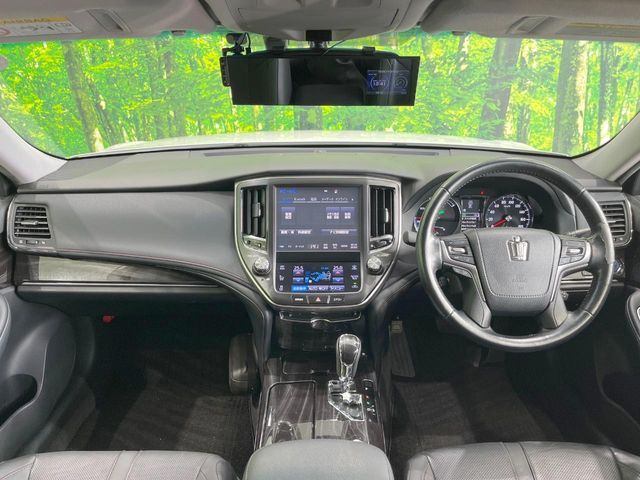 TOYOTA CROWN SEDAN HYBRID 2016 Image 31