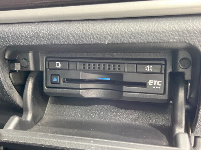 TOYOTA CROWN SEDAN HYBRID 2016 Image 31