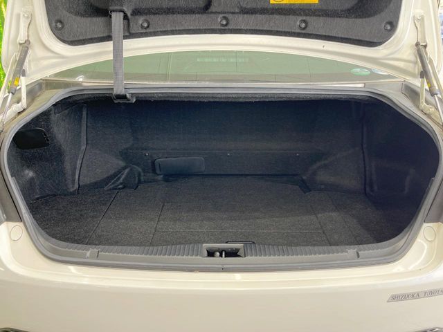 TOYOTA CROWN SEDAN HYBRID 2016 Image 31