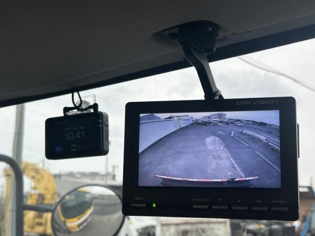 HINO PROFIA 2005 Image 31