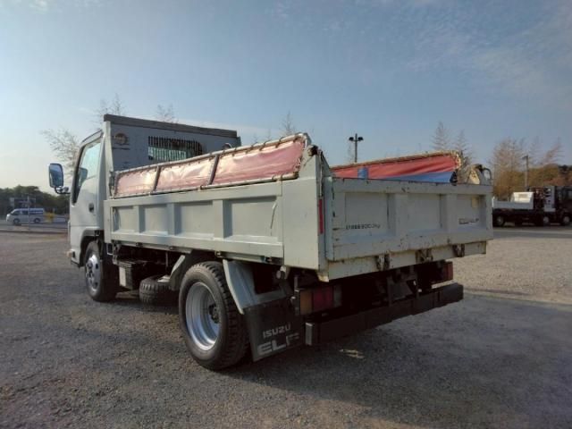 ISUZU ELF 2013 Image 31
