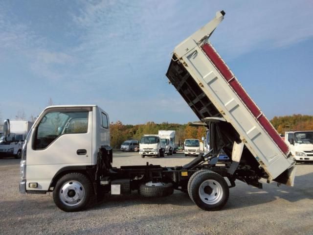 ISUZU ELF 2013 Image 31