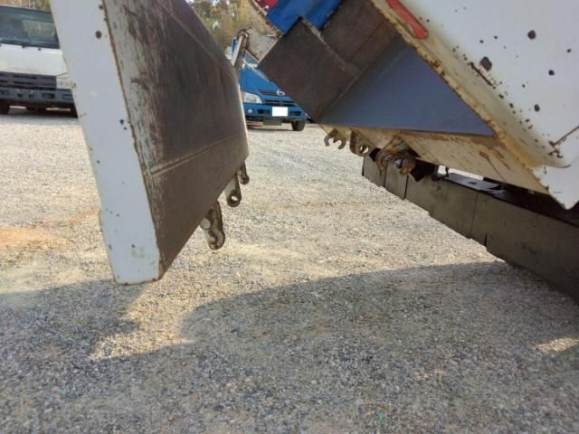 ISUZU ELF 2013 Image 31