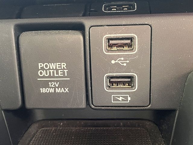 HONDA INSIGHT SEDAN 2020 Image 31