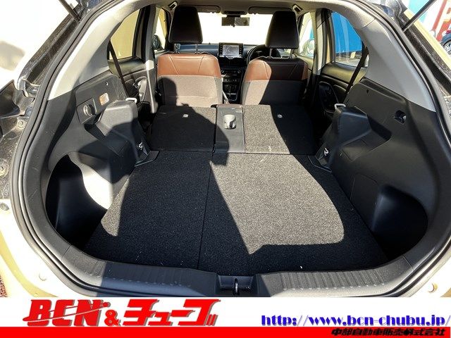 TOYOTA YARIS CROSS HYBRID 2021 Image 31