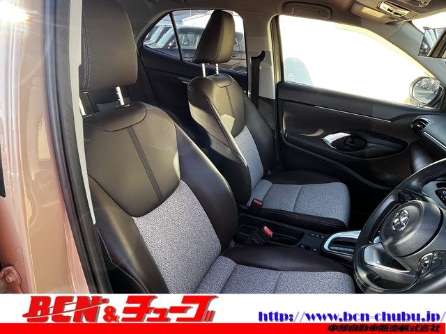 TOYOTA YARIS CROSS HYBRID 2021 Image 31