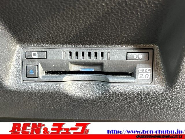 TOYOTA YARIS CROSS HYBRID 2021 Image 31