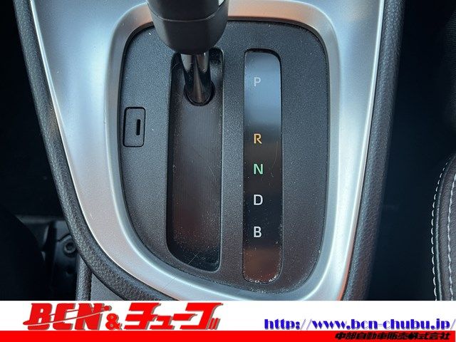 TOYOTA YARIS CROSS HYBRID 2021 Image 31