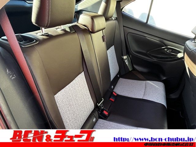 TOYOTA YARIS CROSS HYBRID 2021 Image 31