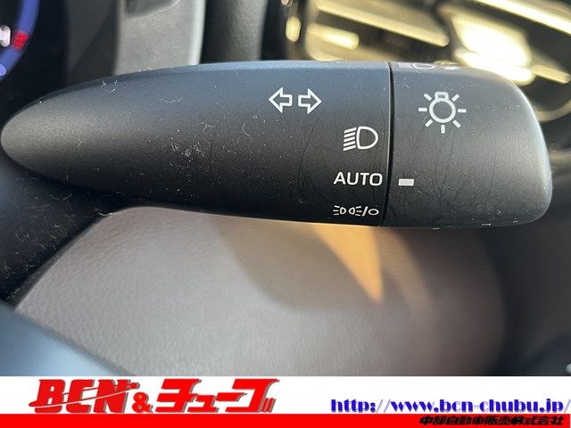 TOYOTA YARIS CROSS HYBRID 2021 Image 31