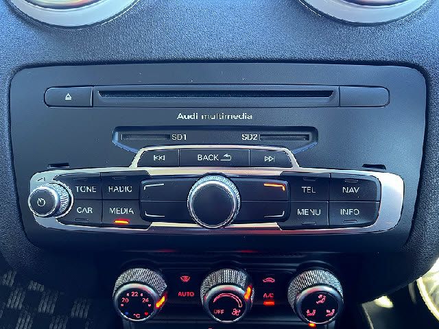 AUDI A1 2015 Image 31