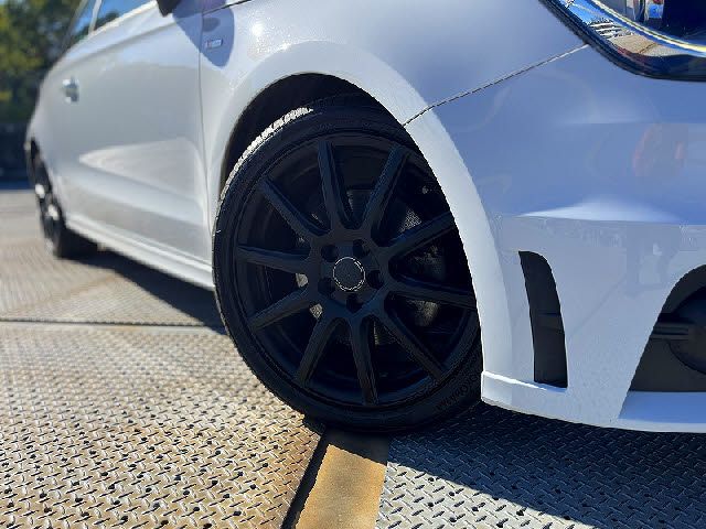 AUDI A1 2015 Image 31