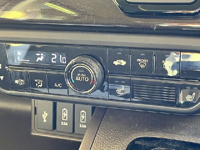 HONDA N BOX 2022 Image 31