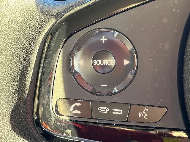 HONDA N BOX 2022 Image 31