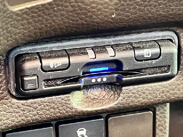 HONDA N BOX 2022 Image 31