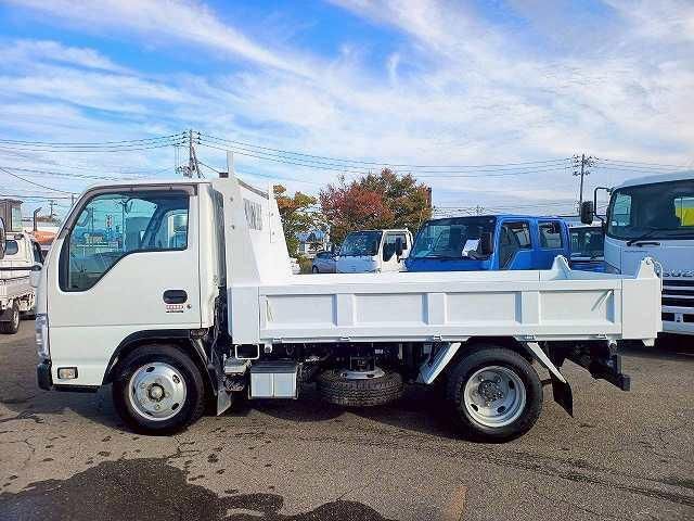 ISUZU ELF 2018 Image 31