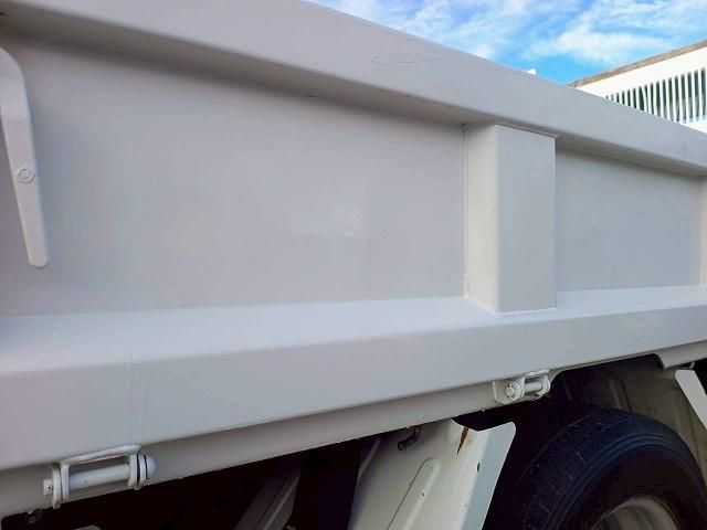 ISUZU ELF 2018 Image 31