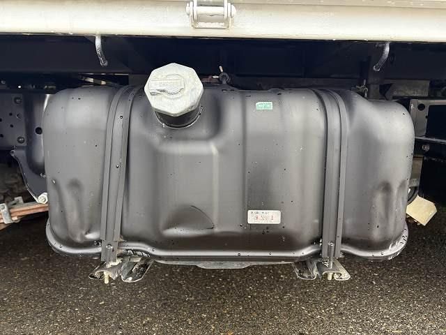 ISUZU ELF 2018 Image 31