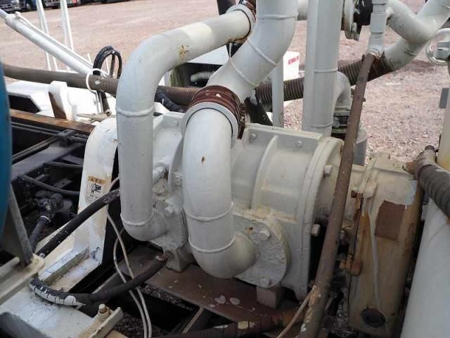 MITSUBISHI FUSOU FIGHTER 2006 Image 31