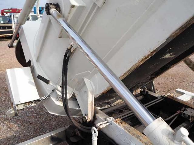 MITSUBISHI FUSOU FIGHTER 2006 Image 31