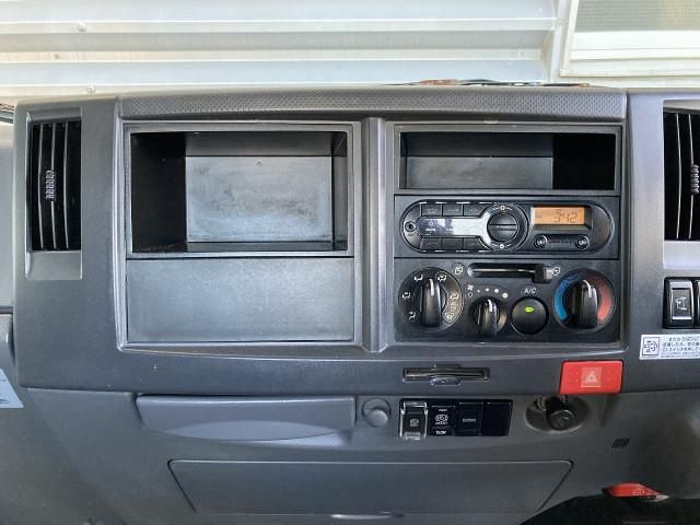 ISUZU ELF 2015 Image 31