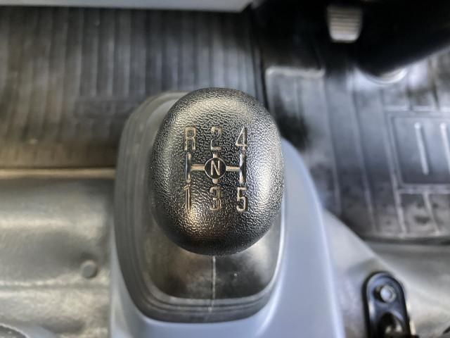 ISUZU ELF 2015 Image 31