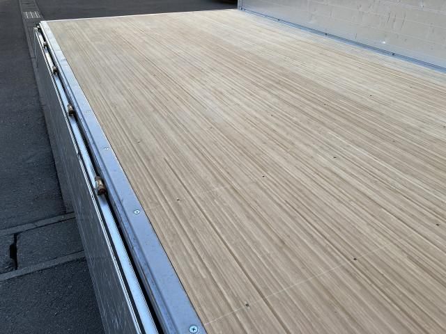 ISUZU ELF 2015 Image 31