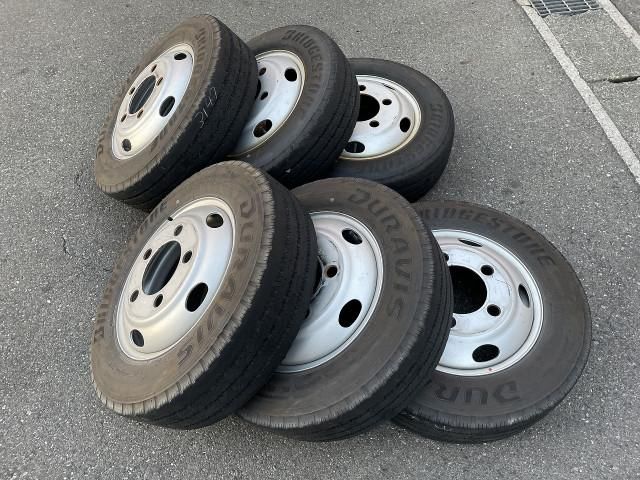 ISUZU ELF 2015 Image 31