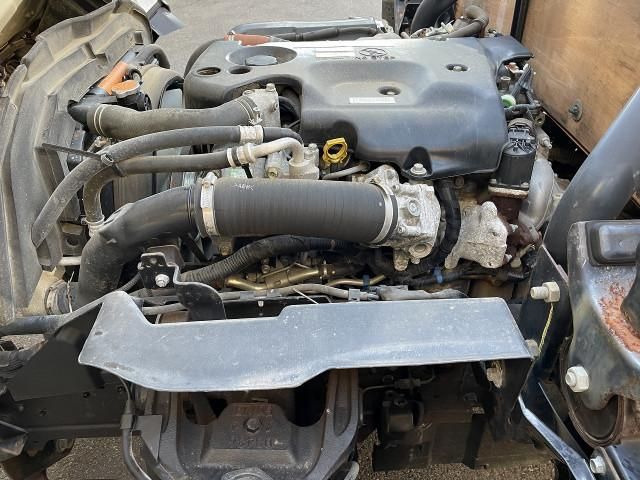 ISUZU ELF 2015 Image 31