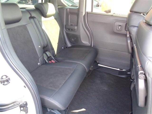 HONDA N BOX CUSTOM 4WD 2024 Image 31