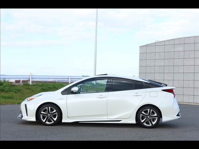 TOYOTA PRIUS 2019 Image 31