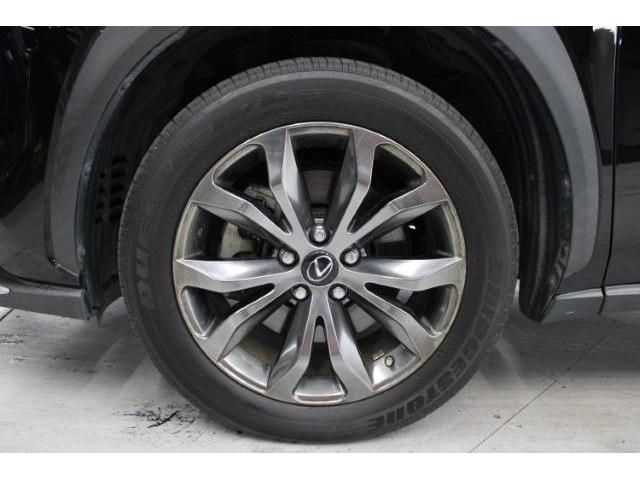 TOYOTA LEXUS NX300 2018 Image 31