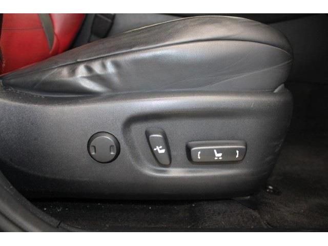 TOYOTA LEXUS NX300 2018 Image 31