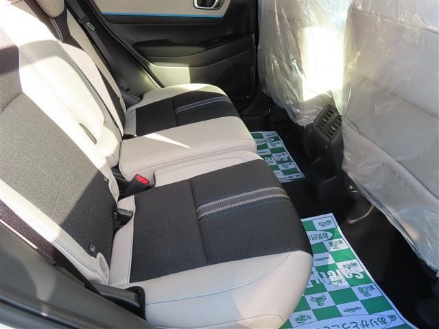 HONDA VEZEL E:HEV 2025 Image 31