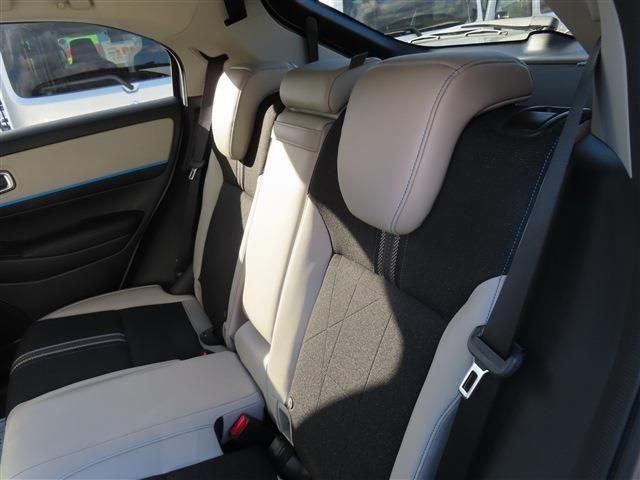 HONDA VEZEL E:HEV 2025 Image 31