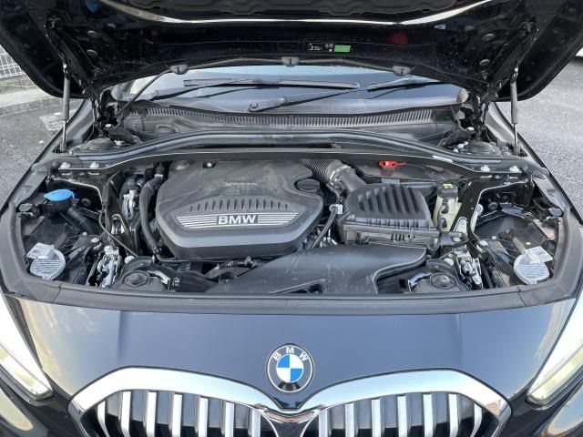 BMW 1SERIES 2021 Image 31