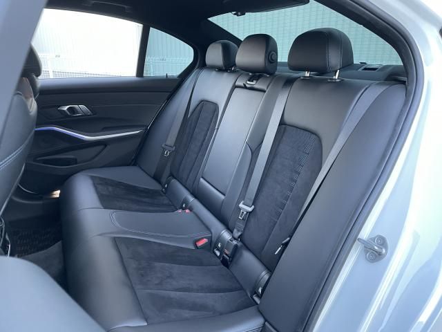 BMW 3SERIES SEDAN 2021 Image 31