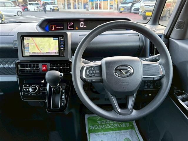 DAIHATSU TANTO CUSTOM 2021 Image 31