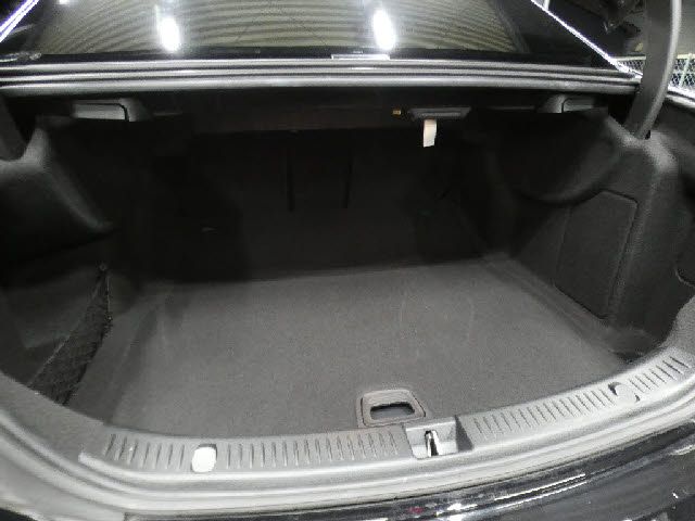 MERCEDES BENZ E CLAS 2020 Image 31