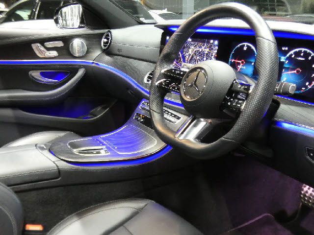 MERCEDES BENZ E CLAS 2020 Image 31