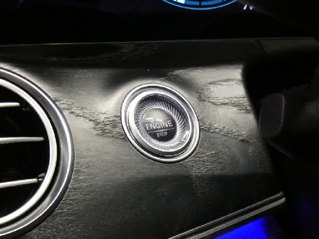 MERCEDES BENZ E CLAS 2020 Image 31