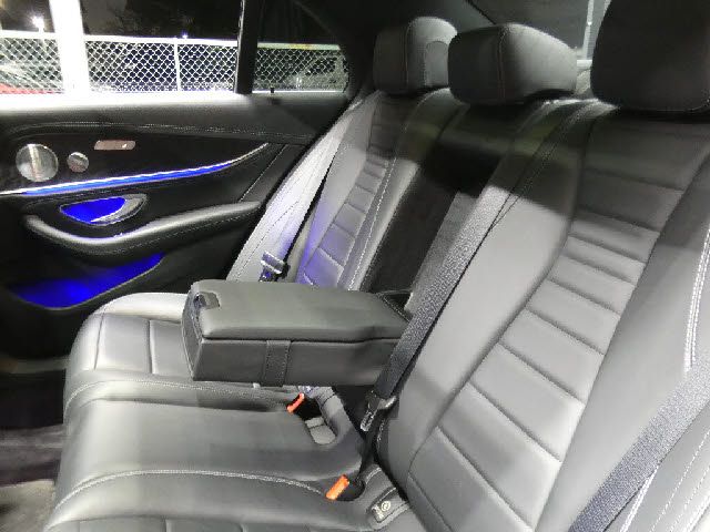 MERCEDES BENZ E CLAS 2020 Image 31