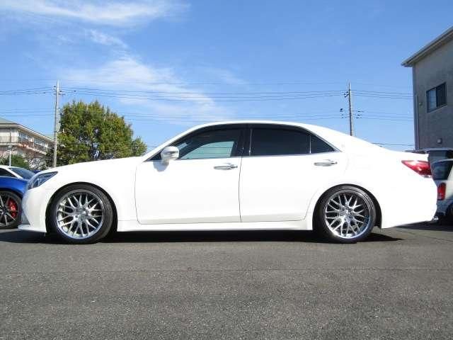 TOYOTA CROWN SEDAN 2015 Image 31