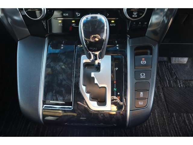 TOYOTA ALPHARD 2020 Image 31