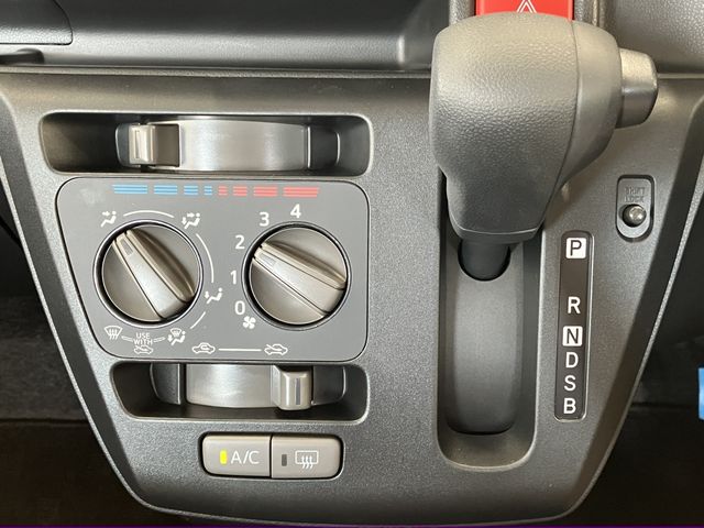 DAIHATSU MIRA E:S 2023 Image 31