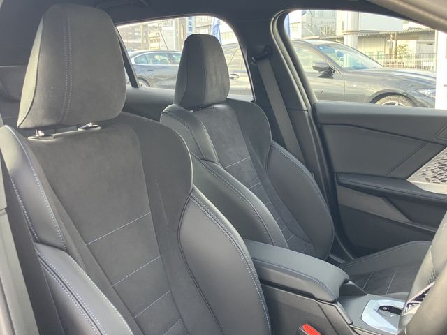 BMW 1SERIES 2025 Image 31