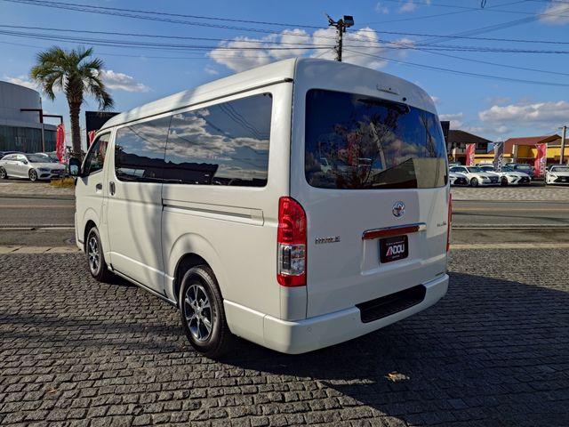TOYOTA HIACE VAN 2WD 2025 Image 31