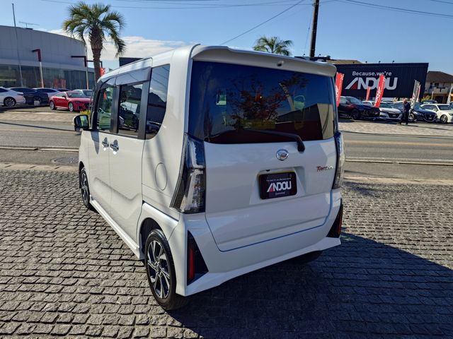 DAIHATSU TANTO CUSTOM 2022 Image 31